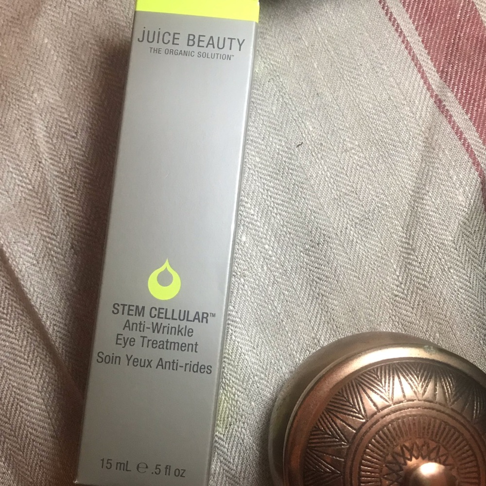 JUICE BEAUTY ANTI-WRINKLE EYE TREATMENT 💋